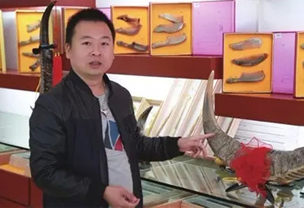 鉆牛角尖工藝品發展有限公司,張家界牛角梳,鉆牛角尖,張家界牛角制品,翠翠閣